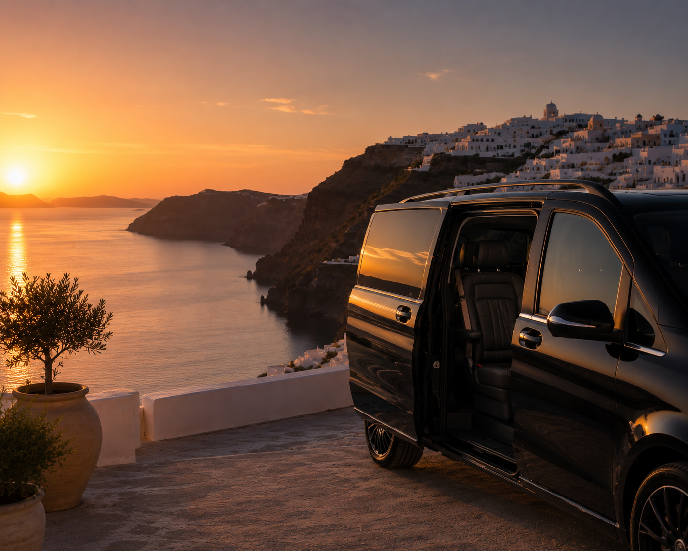 Popular Places to Visit During a Santorini Tour
