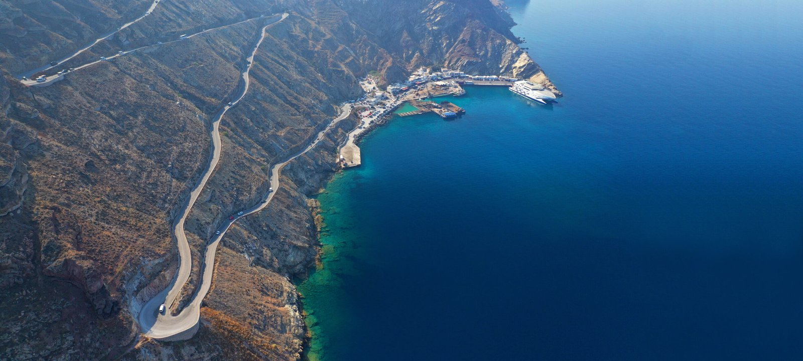 Your Santorini Port Transfer Starts Here